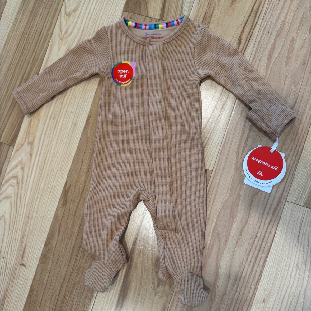 Magnetic Me- Beige Waffle Sleeper NWT, newborn